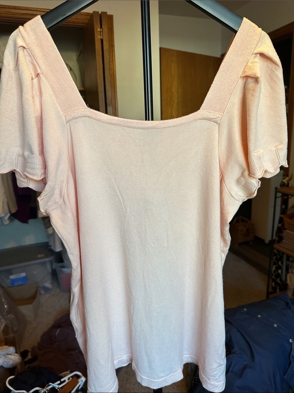 Liz Claiborne Square Neck Flutter Sleeve Top - Pale Pink